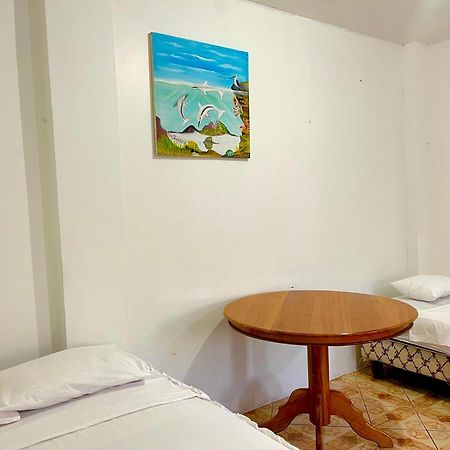 Hostal Vista Al Mar Hotell Puerto Baquerizo Moreno Exteriör bild